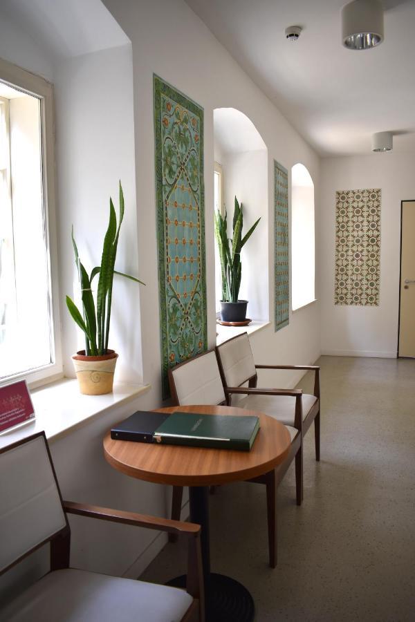 Zsolnay Negyed Vendeghaza Aparthotel Pécs Buitenkant foto